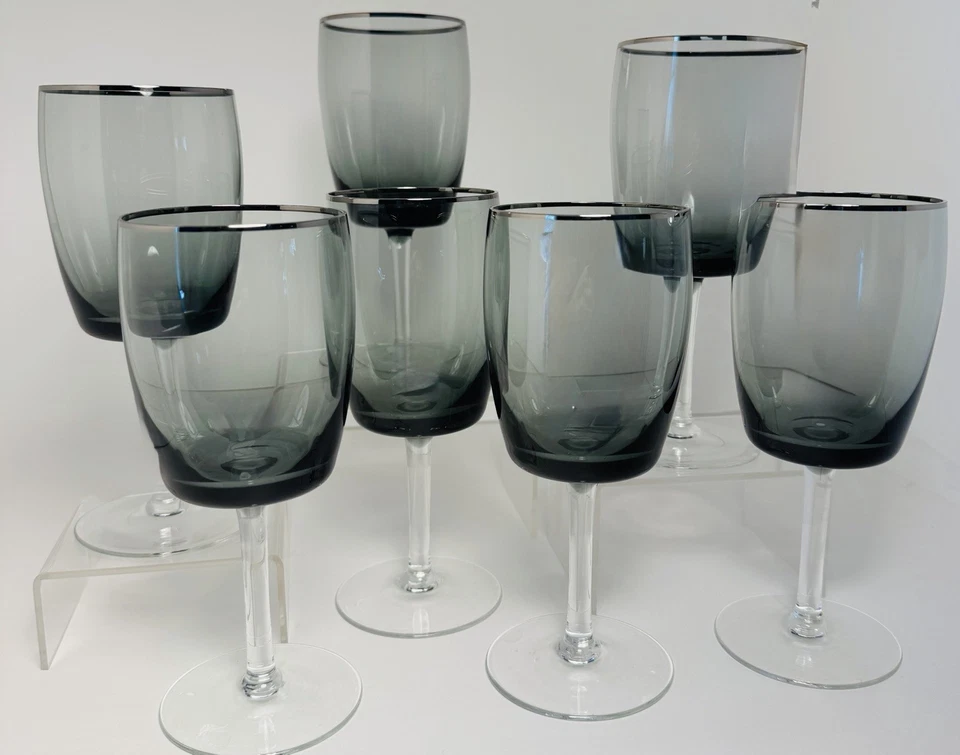 套装 7 Gorham Reizart 烟灰色手工吹制水晶酒杯银色边缘 20 世纪 70 年代 — 第 3/4 张图片
