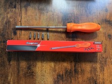 Snap On SSDMR8AO ratcheting screwdriver with 5 bits orange