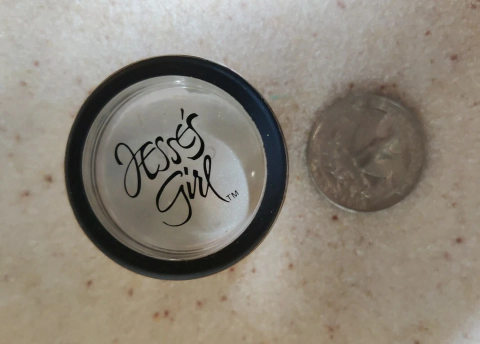 Sombra de ojos suelta en polvo pigmento de ojos Jesse's Girl pigmento brillante nueva Foto 4 de 4