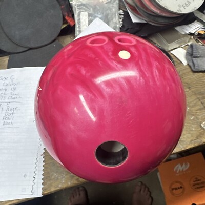 16lb Bowling Ball DV8