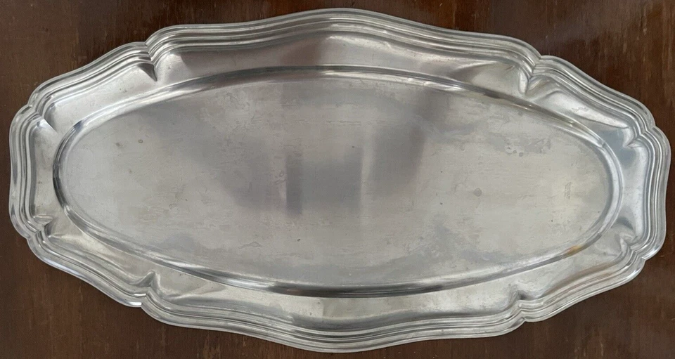 Vassoio in metallo color argento - Immagine 2 di 4