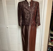 New with tags Jessica Howard Dress Suit Size 10 Petite