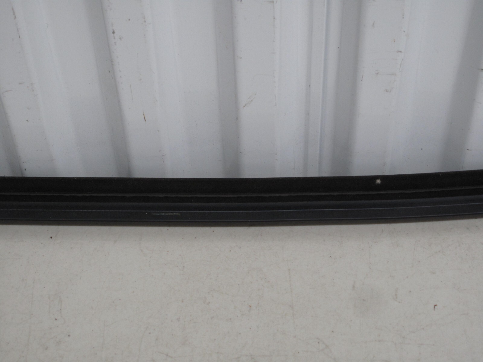 17-20 Maserati Levante Rear Right Passenger Side Door Window Belt Molding OEM