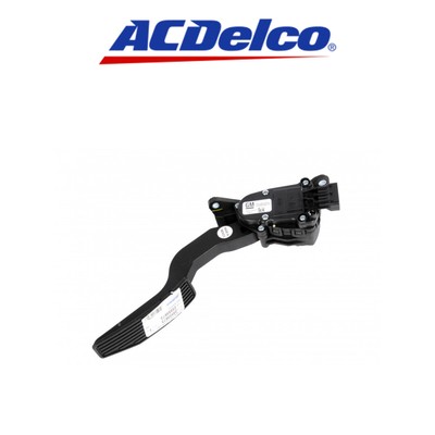 GM Genuine Parts Accelerator Pedal Assembly With Position Sensor (Part #20784691)