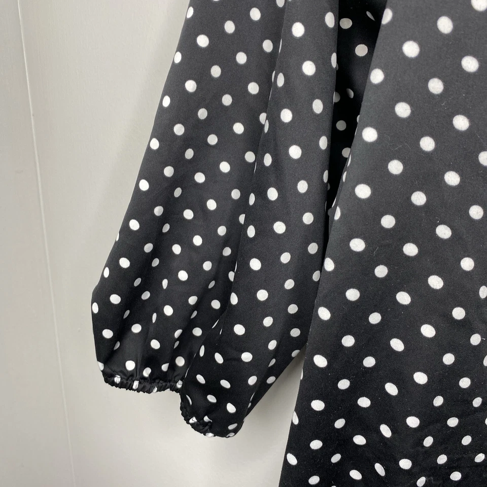 Blusa Top Ellen Tracy 2X Cuello en V Dobladillo Elástico Lunares Corbata Negra Talla Foto 3 de 4