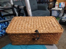 SEAGRASS 9" LONG X 3.5" TALL X 5" WIDE WOVEN STORAGE BASKET WITH TOGGLE CLOSURE