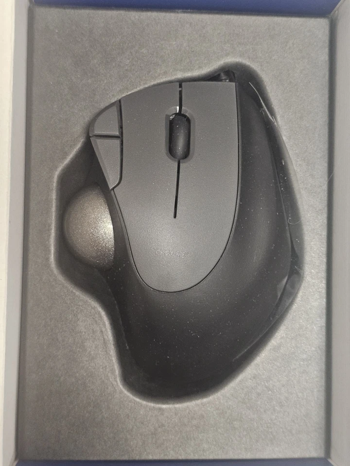 Elecom M-IT11URBK Wired Trackball Mouse Lst 1.5mm ( New Openbox ) SHIPSFREE  - Image 2 of 4