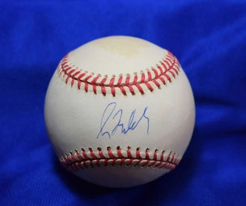 Greg Maddux PSA DNA Coa Signed National League ONL Autographed Baseball