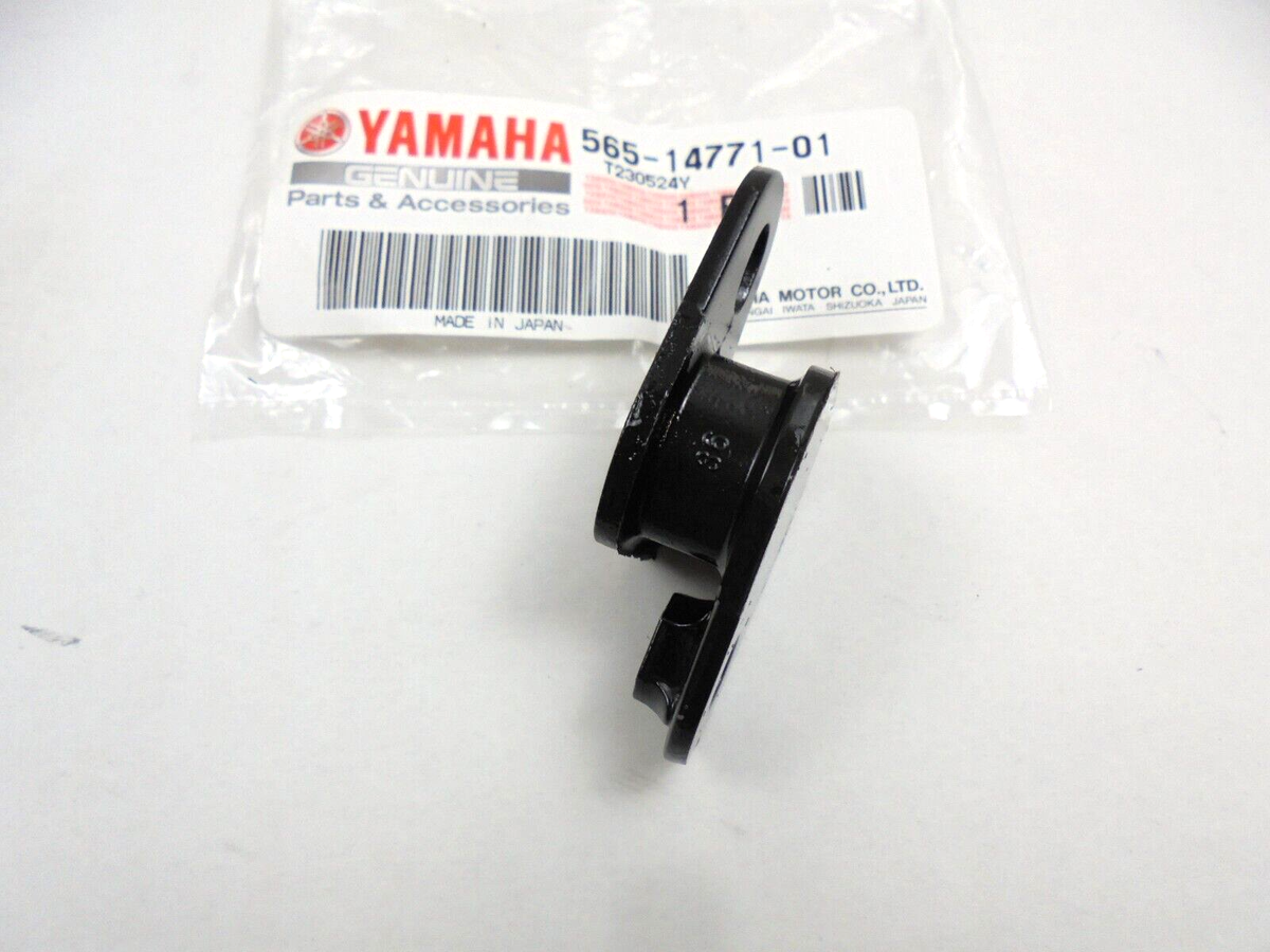 Yamaha DT, TDR, YZ, WR Exhaust Pipe Mount Bracket Stay New OEM 565