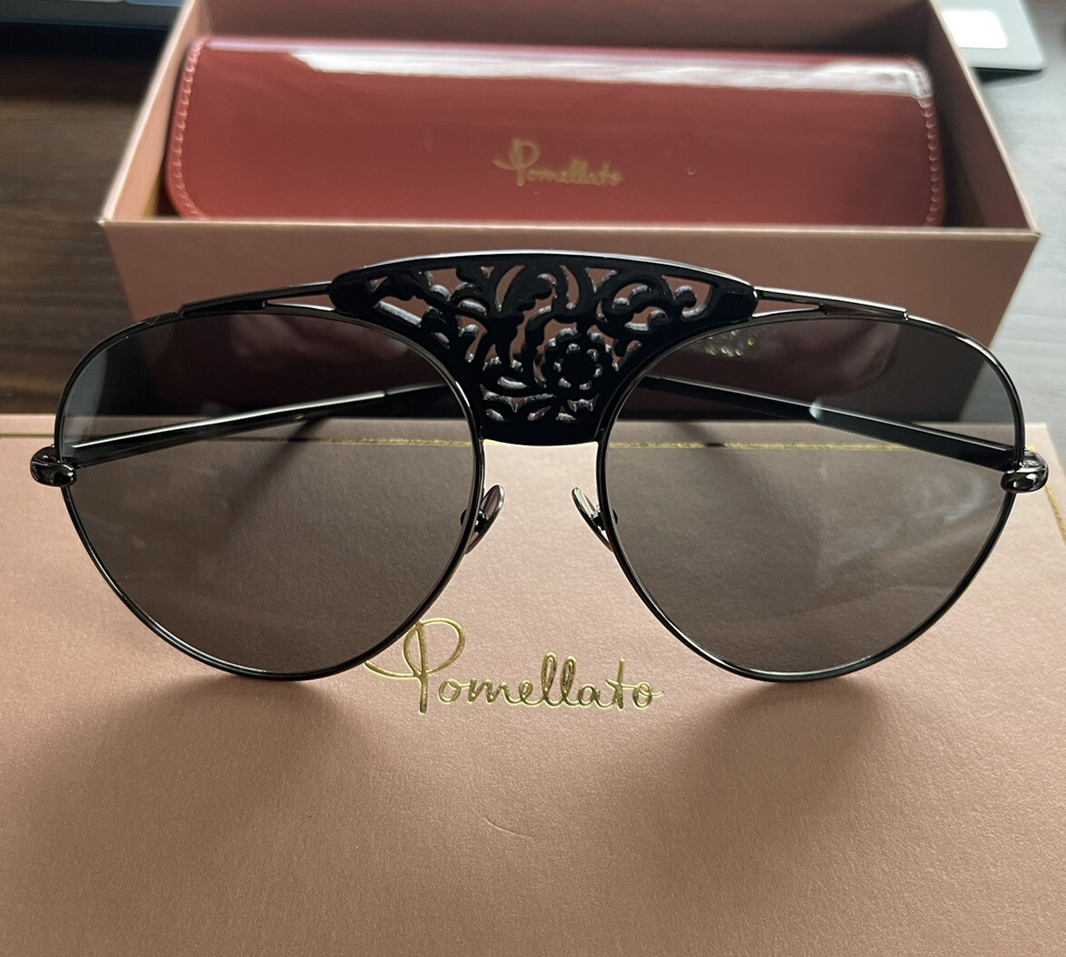 Pomelatto sunglasses white retro style brand new with tags BNWT GISELLE White Retro Sunglasses With AF Logo: Women main image 4