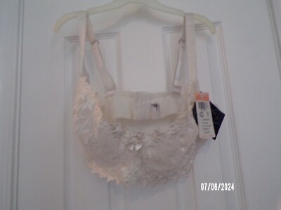 NEW WOMENS CARNIVAL SHEER WHITE BRA 42 D W/ EMBROIDERY