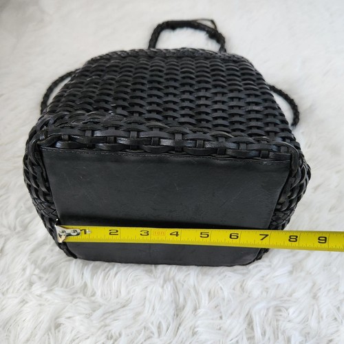 Bolso Bucket Vintage Ann Taylor Cuero Genuino Negro Tejido Cesta Cartera de Hombro - Imagen 8 de 10
