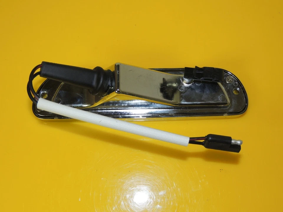 Светильник в сборе для крыши грузового автомобиля подходит для грузовика Ford F150 F250 F350 1967 1977 67 77 годов выпуска - Изображение 3 из 3