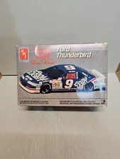NASCAR BILL ELLIOTT COORS LIGHT FORD THUNDERBIRD 1:25 KIT 674 SE Pre-owned 