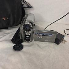JVC Digital Video Camera GR-D370u 32x Optical Zoom For Parts/Repair Safe Mode