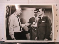 CBS TV show photo 1960s THE DEFENDERS Robert Reed E.G. Marshall dry cleaning