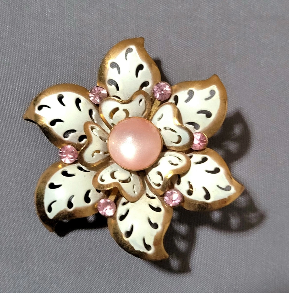 vintage lucite flower pin products for sale | eBay display picture 1