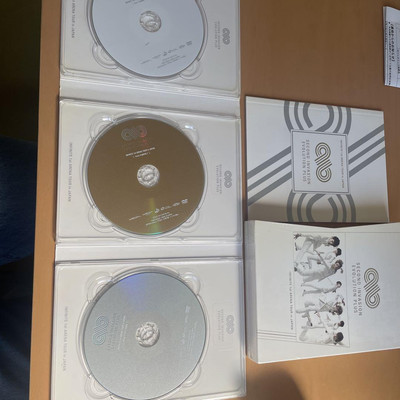 Infinite 1st Arena Tour in Japan Second Invasion Revolution Plus 3