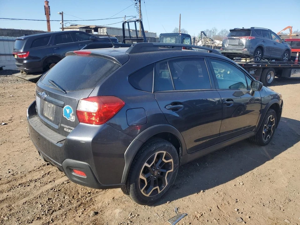 Used Air Cleaner Assembly fits: 2017 Subaru Xv crosstrek PZEV Grade A - Image 3 of 4