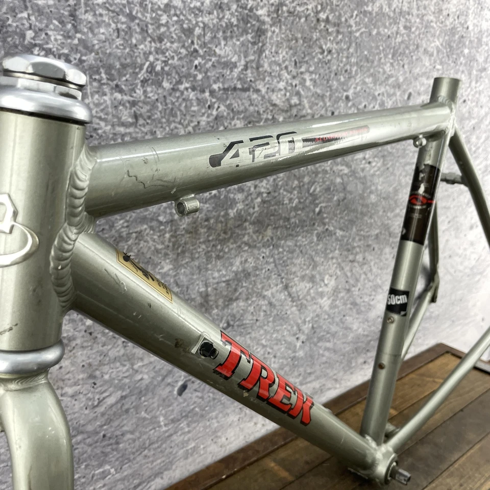 Horquilla de cuadro de bicicleta de carretera Trek 420 de aluminio vintage 50 cm pequeña 1 pulgada 700c 130 mm Foto 4 de 4