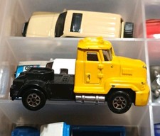 1999 Hot Wheels Racing Hauler Pack yellow semi cab