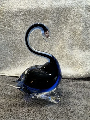 Murano  VTG Cobalt Blue 8” Swan With Sticker And Defined Feet Rare