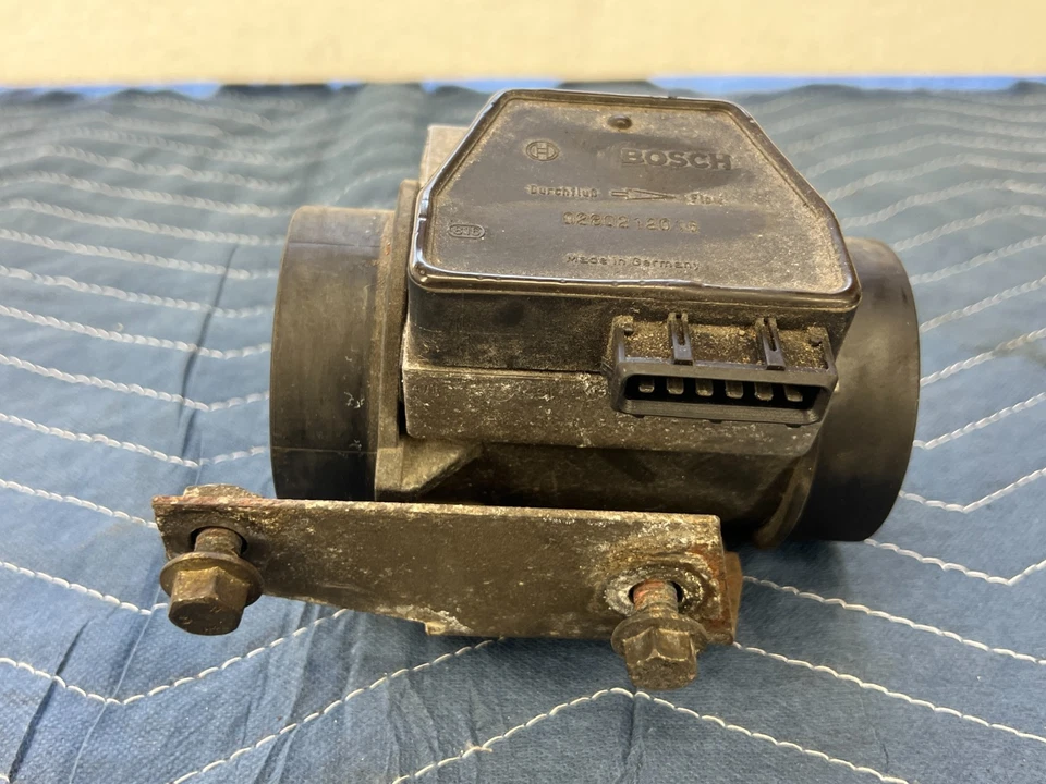 Medidor sensor de flujo de aire másico MAF 1992-1995 Volvo 940 740 2,3 L 8251497 OEM #3170EM Foto 4 de 4