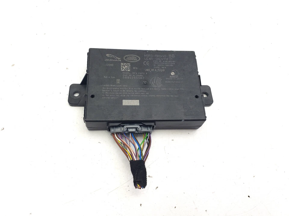 JAGUAR I-PACE X590 2022 KEYLESS ENTRY CONTROL MODULE ECU UNIT M9R3-19H440-BD - Image 2 of 4