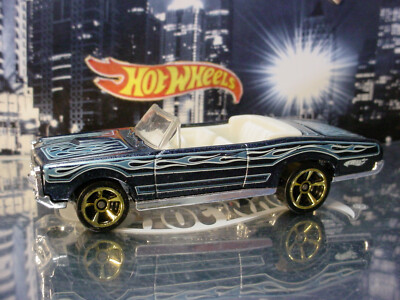 ミニカー Hot WHeels '67 PONTIAC GTO CONVERTIBLE 2011 Hot Wheels '67 PONTIAC GTO CONVERTIBLE☆dark blue;gold mc5
