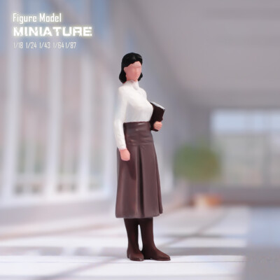 Figurines Miniatures Femme (Skirt Beauty Teacher) Pour Dioramas 1/64 - Plastique - Neuf