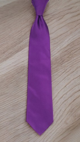 GEOFFREY BEENE Men's 100% Silk Satin Necktie, Soild Pattern Tie, Color Purple. - Picture 2 of 11