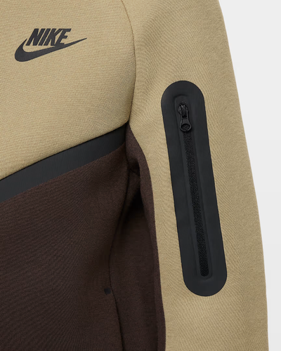 Nike Sportswear Tech Full Tracksuit Older Kids' Brown Black Olive XL New - Picture 7 of 16