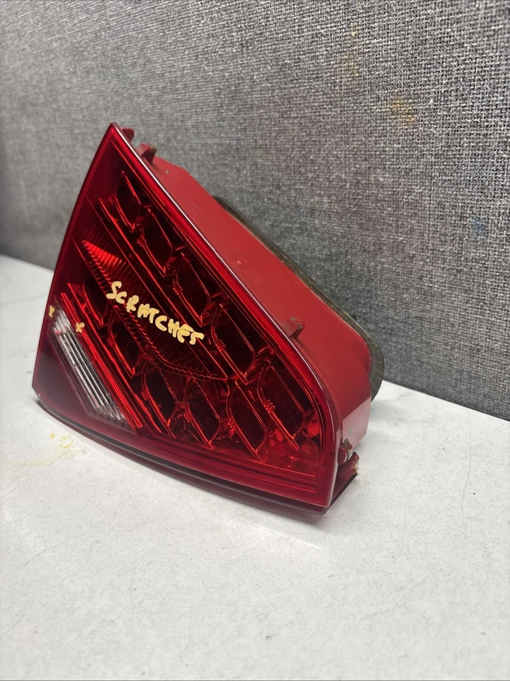 2008-2009-2010-2011-2012 AUDI A5 S5 CUPÉ LUZ TRASERA INTERIOR IZQUIERDA HALÓGENA LED OEM Foto 3 de 4