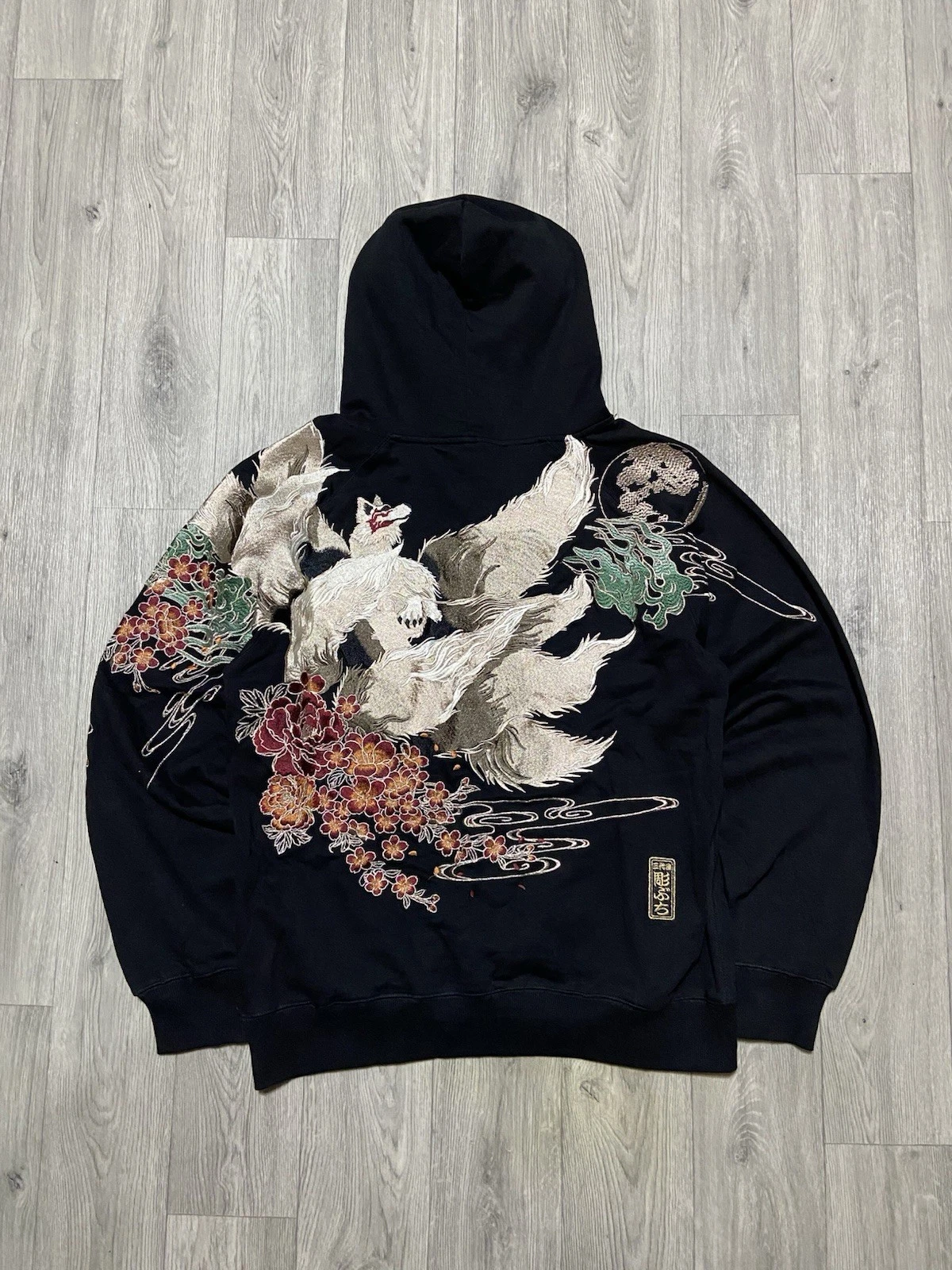 Japanese Stunning Kitsune & Flowers Detailed Embroidery Hoodie Size L