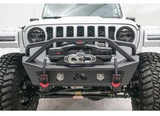 Fab Fours JL18-B4752-B 18-C Wrangler JL/20-C Gladiator Front Stubby Bumper Guard
