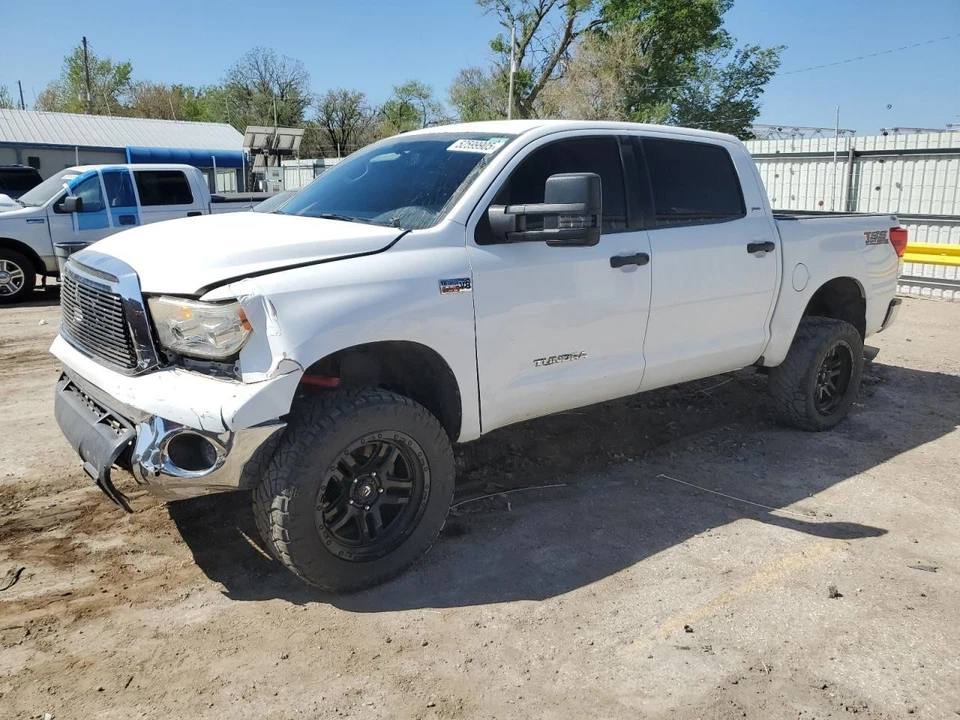 Used Front Center Interior Rear View Mirror fits: 2012 Toyota Tundra automatic d - Image 2 of 4