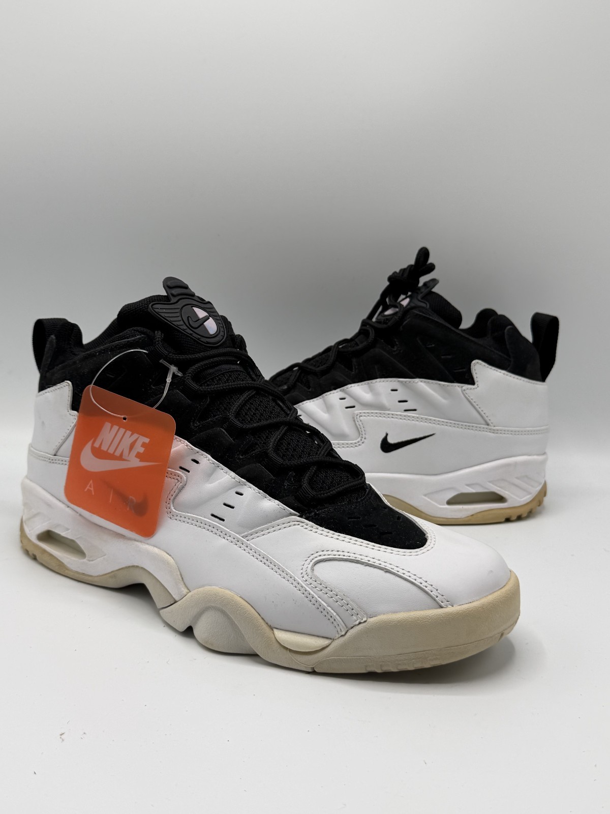 Nike Air Flare White Black 315957-101 Mens Size 12 Pre-Owned No Box