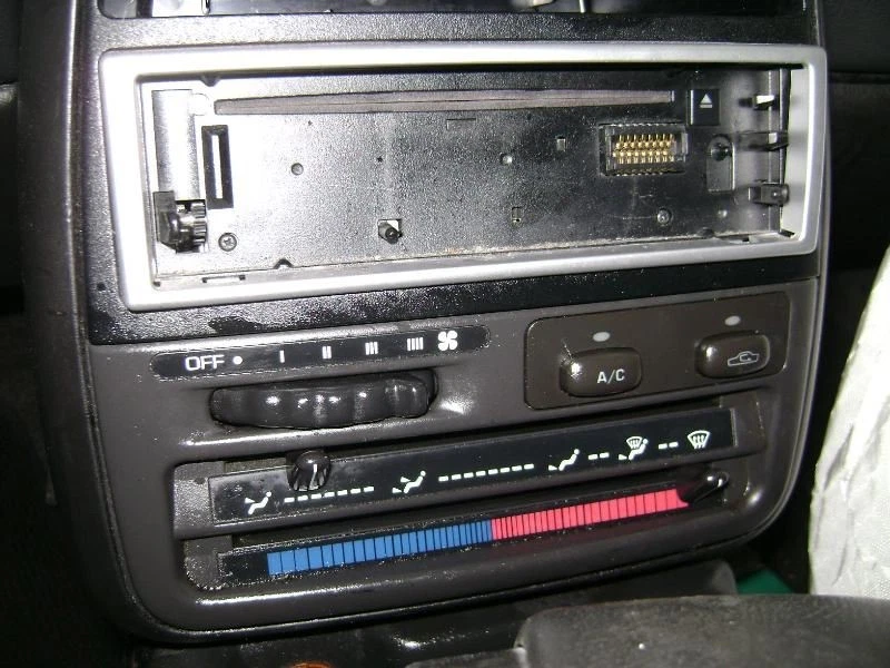 Fuel Pump Assembly Fits 98-02 SATURN S SERIES 128132 Foto 2 de 4