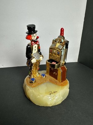 Ron Lee ''Strike It Rich'' Limited Edition Clown Playing Slot Machine Figurine