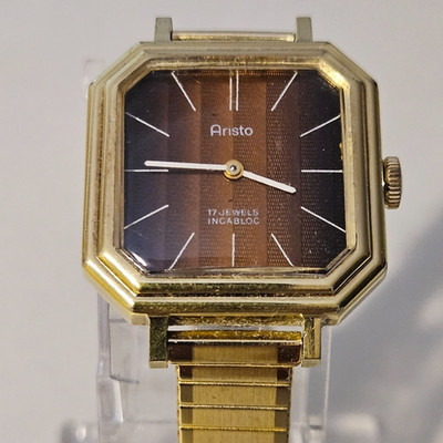 Vintage ''ARISTO'' Mechanical Antique 17J Lady 28X35 Swiss ''Choco'' Shape Watch