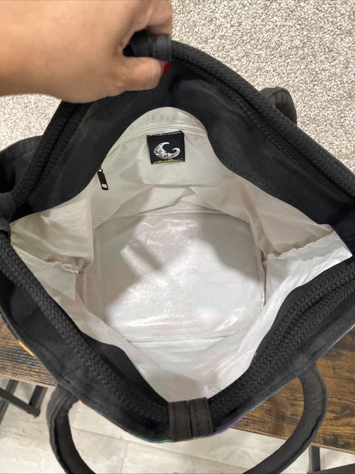 Laurel Burch Sun N Sand Large Tote Hearts Friends People Faces Rope Art Bag