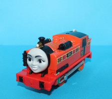2013 Mattel Thomas Trackmaster Nia Motorized Train Engine