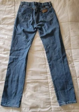 Mens Wrangler 1013MWZGK Cowboy Cut 30 x 38 Pre Owned Good Condition