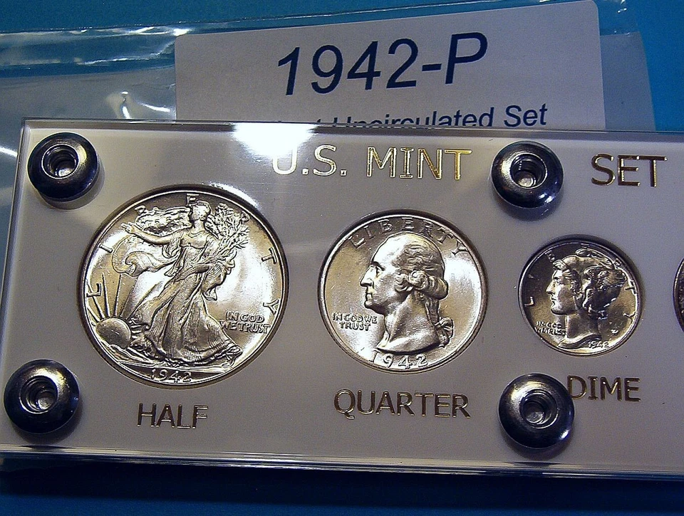 1942 MINT U.S. WAR-TIME SILVER SET LUSTROUS CHOICE to GEM BRILLIANT UNCIRCULATED - Image 4 of 4