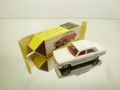 DINKY TOYS 1428 PEUGEOT 304 - WHITE 1:43 - GOOD CONDITION IN BOX