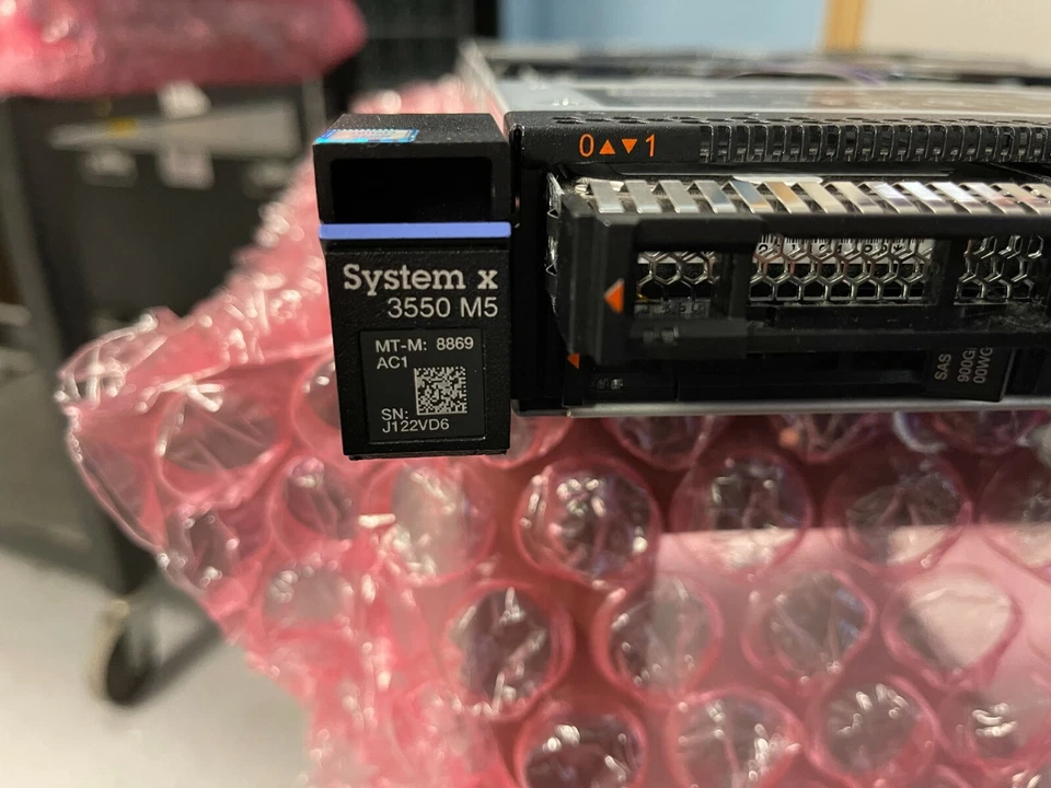 New: Lenovo System X 3550 M5 1U R/M Server | E5-2609V4 | 32GB 2400T | 3x 900GB - Image 2 of 3