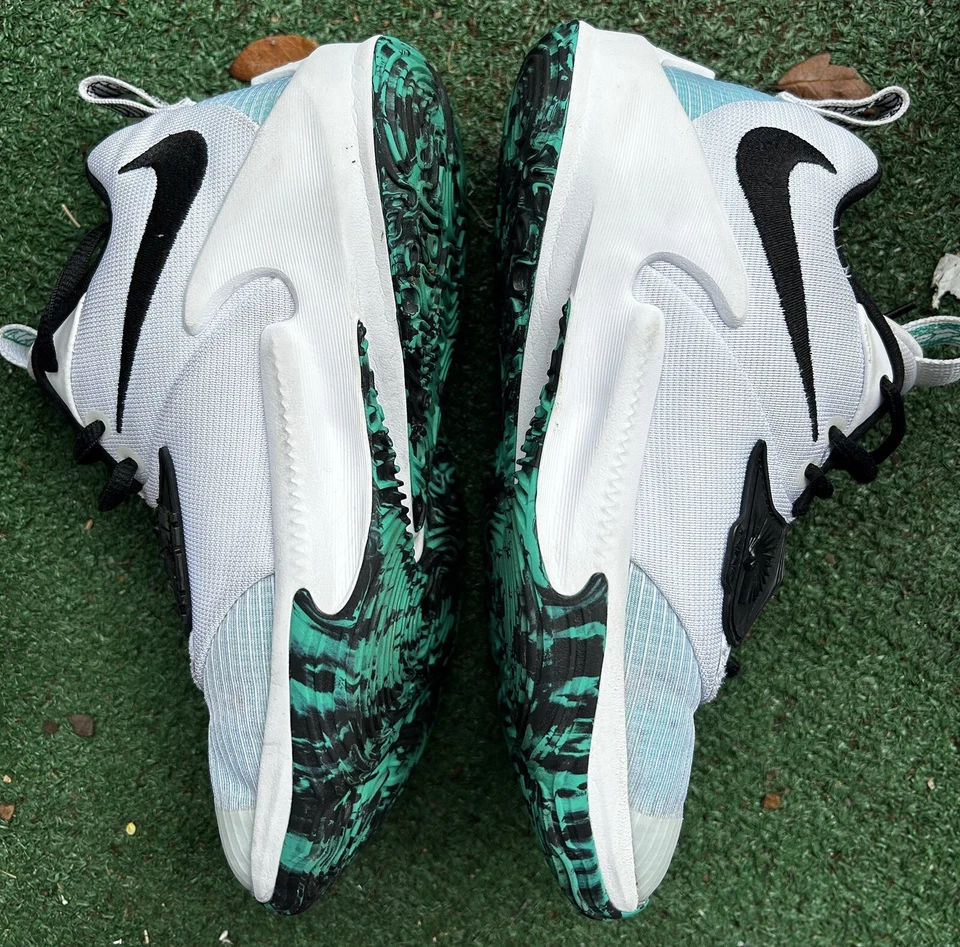 Nike Zoom Freak 3 Clear Emerald Big Kids Youth Size 4Y Teal White Lightly Used - Imagem 3 de 4