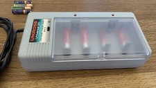 Uniross Universal 120 - Caricabatterie