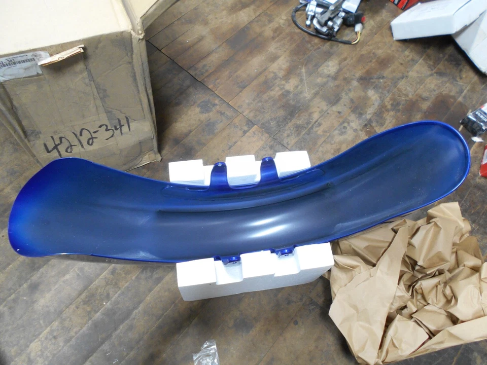 Guardabarros delantero azul polaris victoria kingpin 1014212-341 en caja nuevo de fábrica Foto 2 de 4