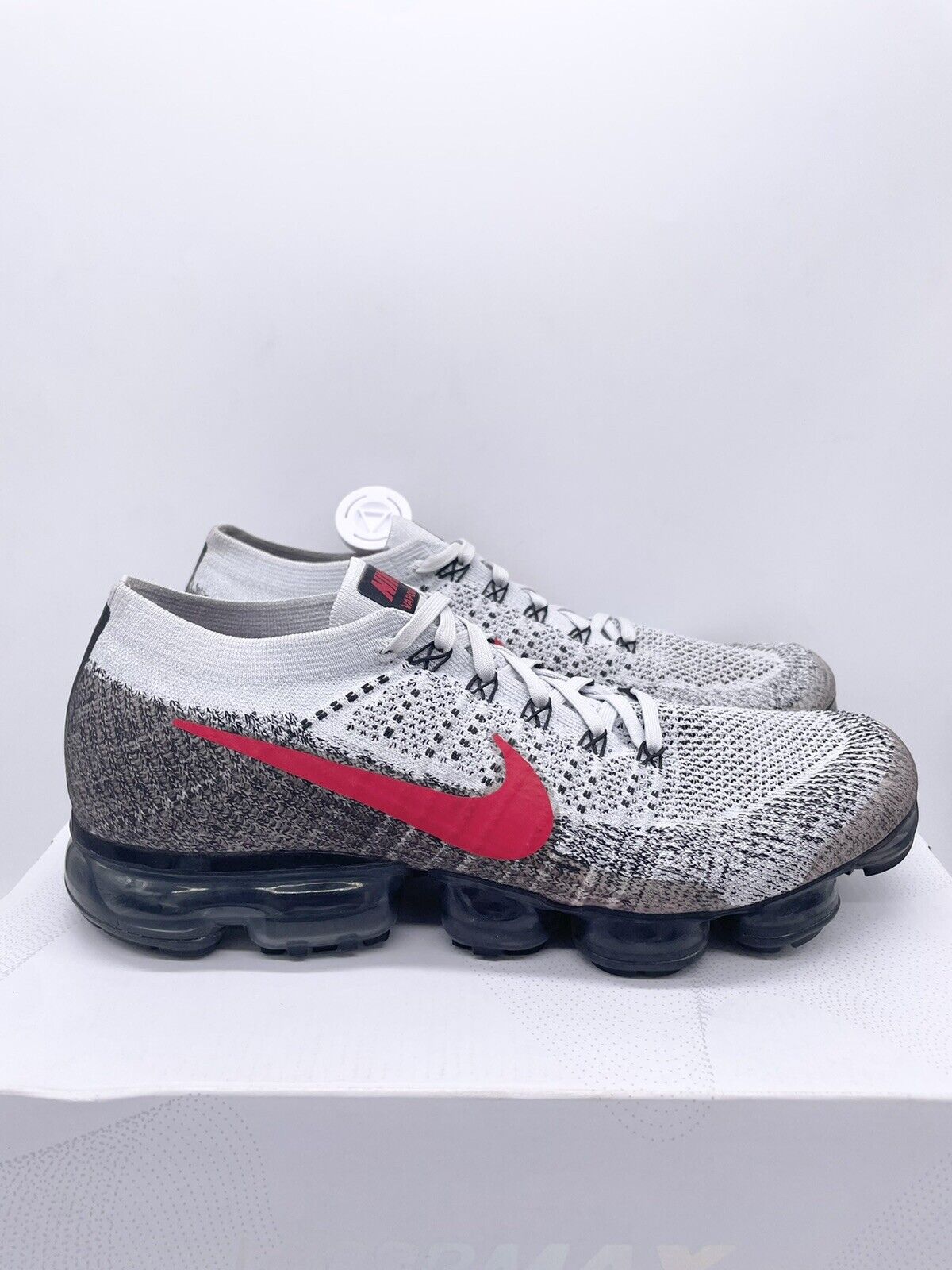 ornamento Quedar asombrado lucha Nike Air VaporMax Flyknit OG 'Heritage' Red Black 849558-020 Mens Size 10.5  | eBay